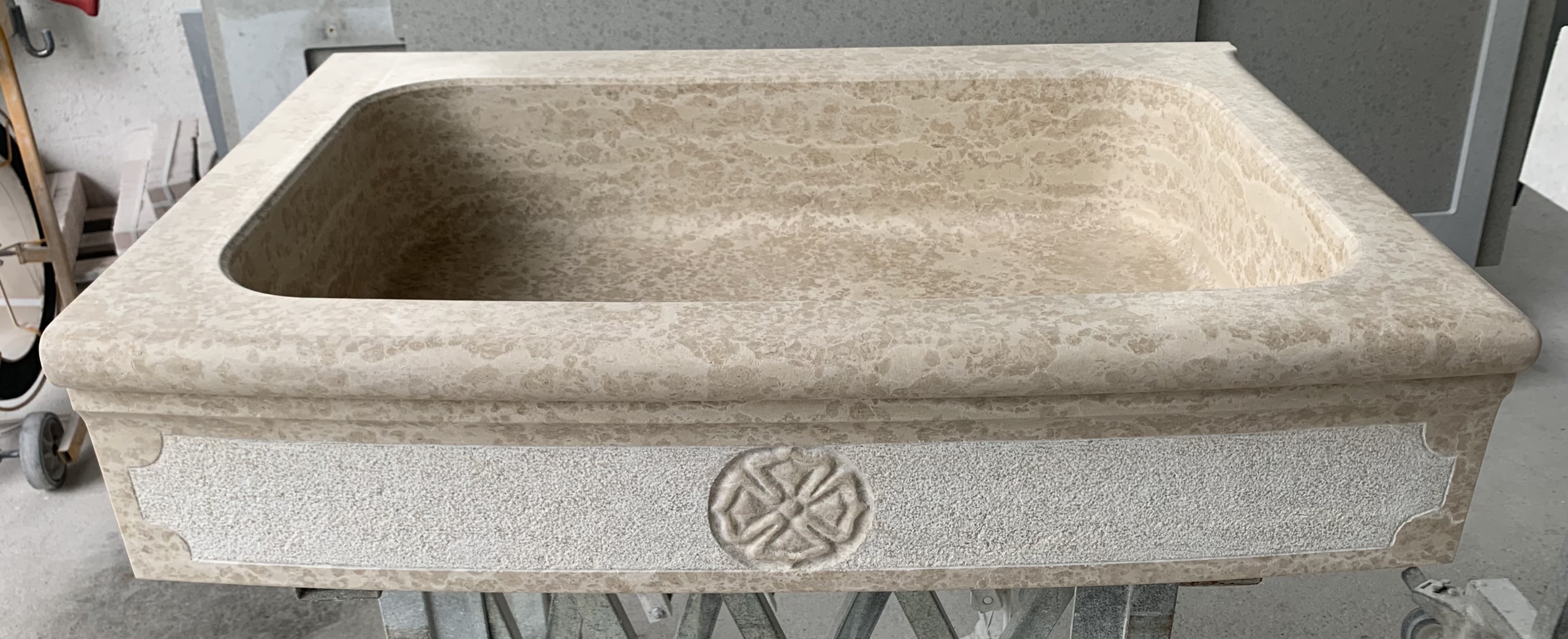 Lavabo da cucina country con disegno - immagine 3